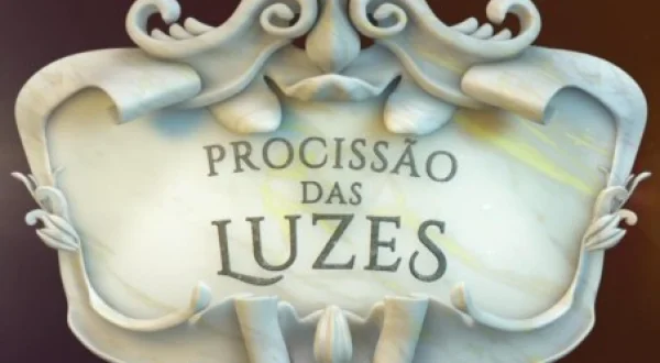 Fiaccolata: Procissão das Luzes
