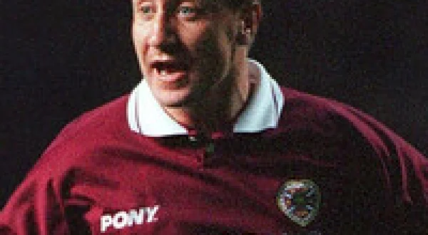 John Robertson: Hammer of Hibs