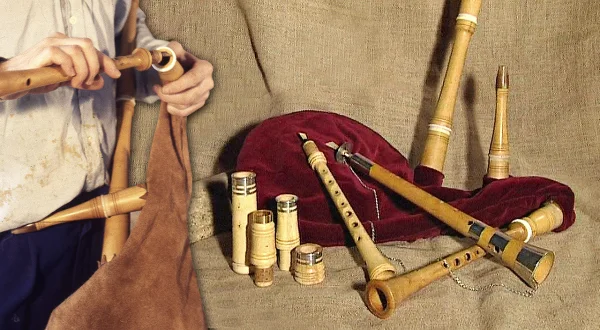 Gaita de bota o piel. Elaboración artesanal de este instrumento tradicional de viento