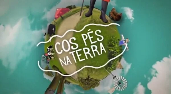 Cos pés na terra