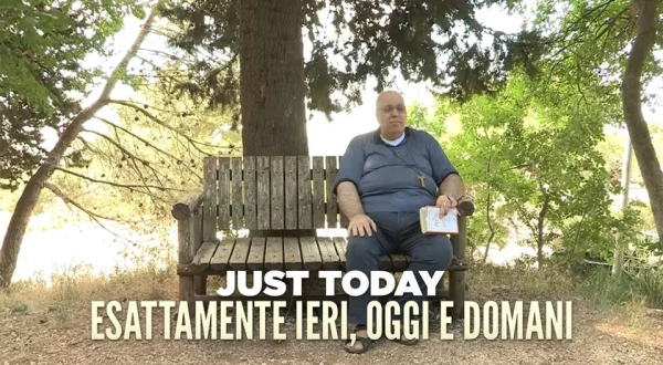 Just today: Esattamente ieri, oggi e domani