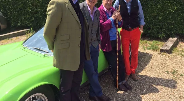 Celebrity Antiques Road Trip