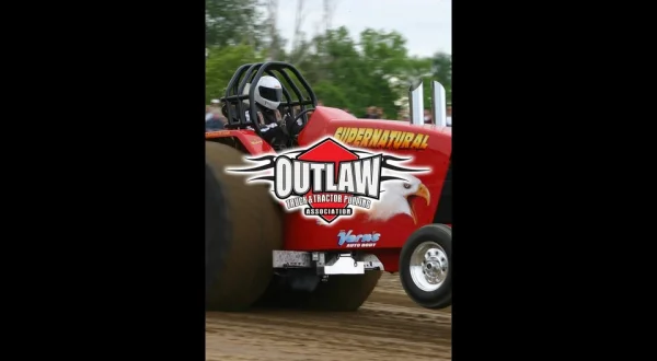 Outlaw Truck and Tractor Pulling