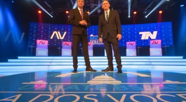 A dos voces