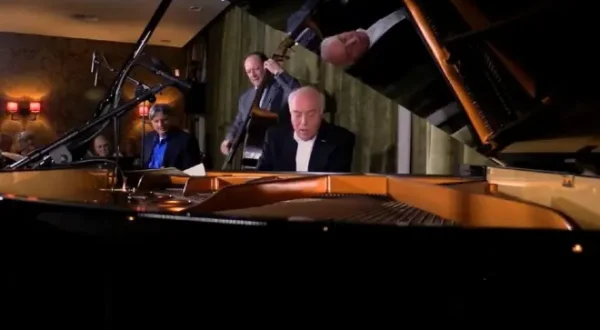 Lex Jasper Trio: Happy Days Are Here Again