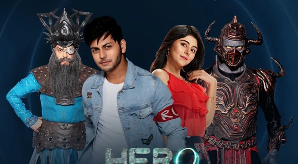 Hero Gayab Mode On