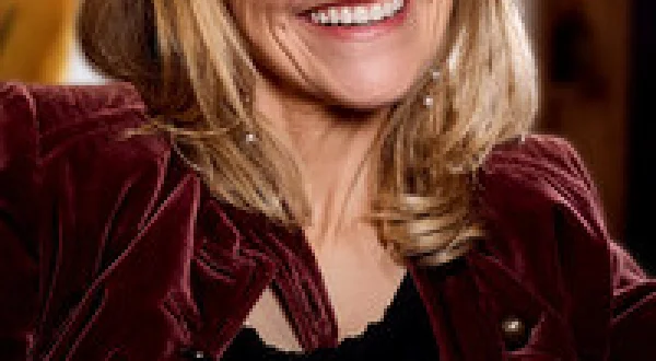 Tradfluencer - The Sharon Shannon Story