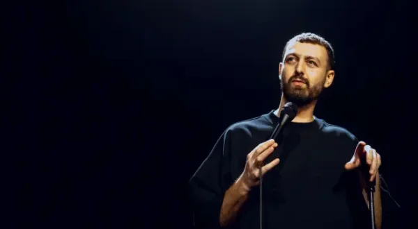 Roman Frayssinet: Ô dedans