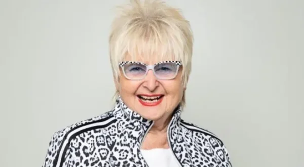 Brigitte Lund Power für die Haarwurzel