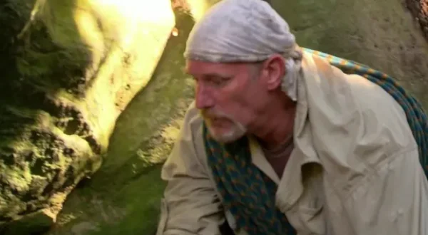 Dual Survival
