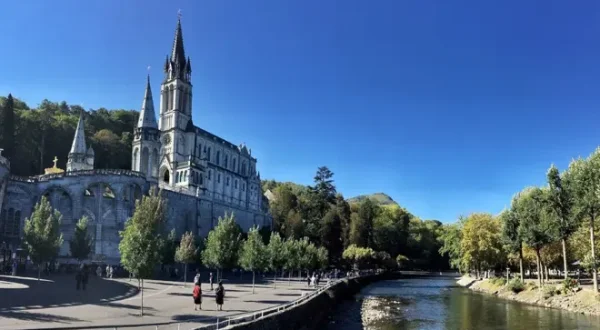 Direct à Lourdes