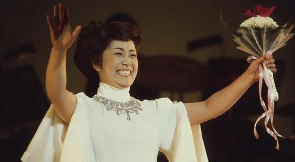 ★無料★芸能生活３０周年記念美空ひばりリサイタル