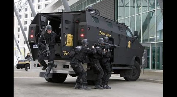 Ｓ．Ｗ．Ａ．Ｔ． 闇の標的