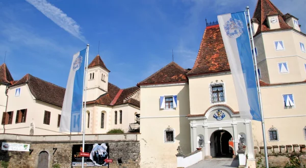 Traumschlösser und Ritterburgen – Vom Vulkanland ins Schilcherland