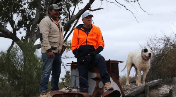 Outback Opal Hunters