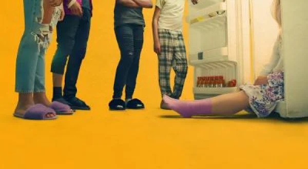 Don't Tell Mom The Babysitter's Dead