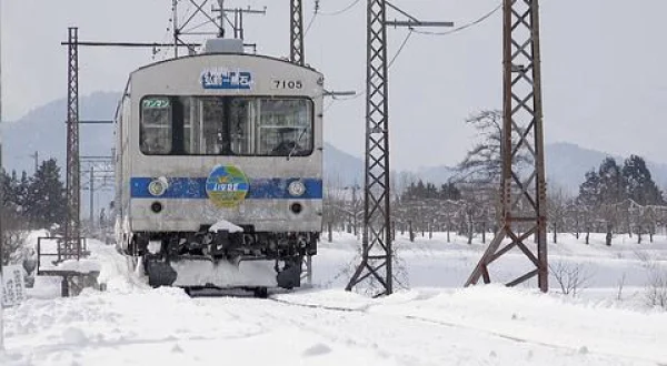冬の弘南鉄道