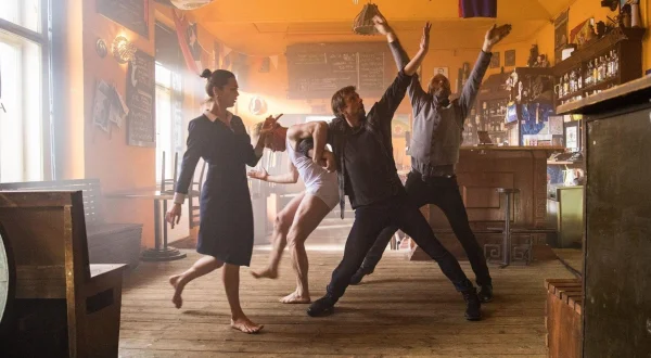 Closed - Un ballet de la vida real
