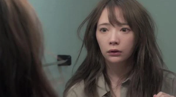人妻の性春 母と娘の寝取られバトル