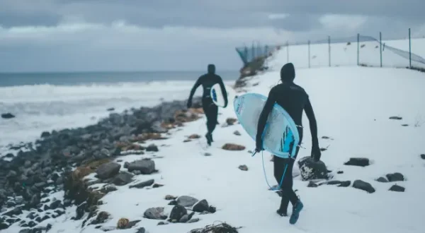 Between Fjords : L'Islande, terre de glisse