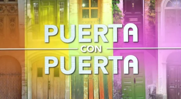 Puerta con puerta