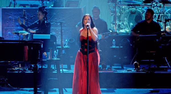 Evanescence - Synthesis Live