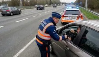 En route avec la police
