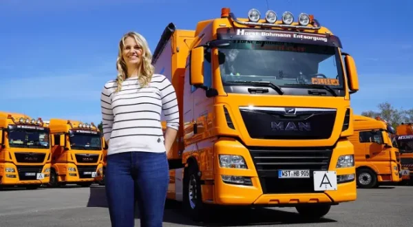 Trucker Babes - 400 PS in Frauenhand