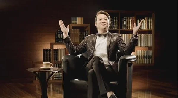 笑逐言開