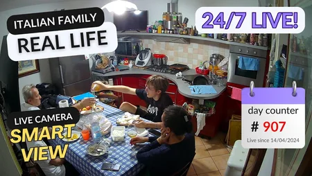 Italian Family Real Life - CasaMonika - مشاهدة التلفزيون عبر الإنترنت مجانًا | بث مباشر للقنوات التلفزيونية