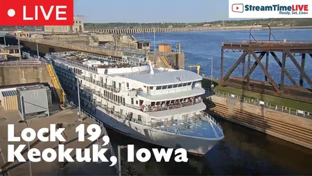 Mississippi River Lock 19 - Keokuk, Iowa