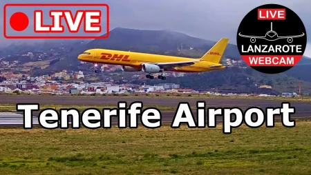 Tenerife North Airport - Runway and Taxiway
